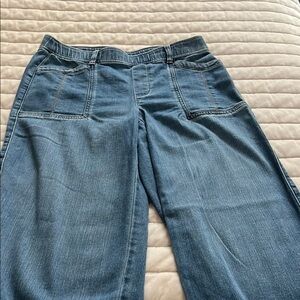 Chico’s ladies ankle jeans